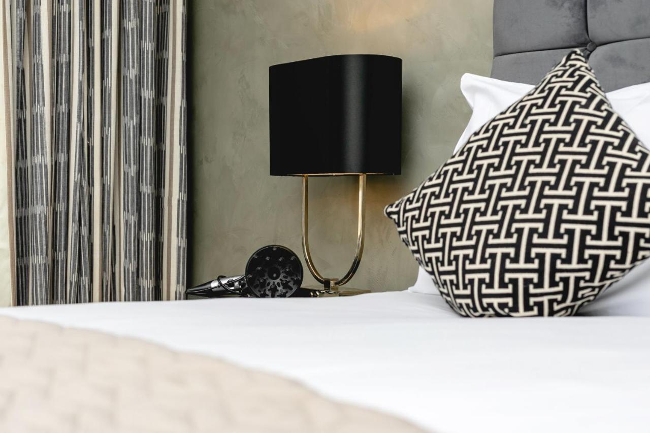 Penthousestays Nr Notting Hill - Luxury 2 Bedroom King Bed Apartment - Near Portobello Road London Eksteriør bilde